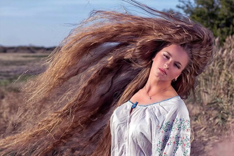 Настоящие Рапунцели: 30 девушек с невероятно длинными волосами