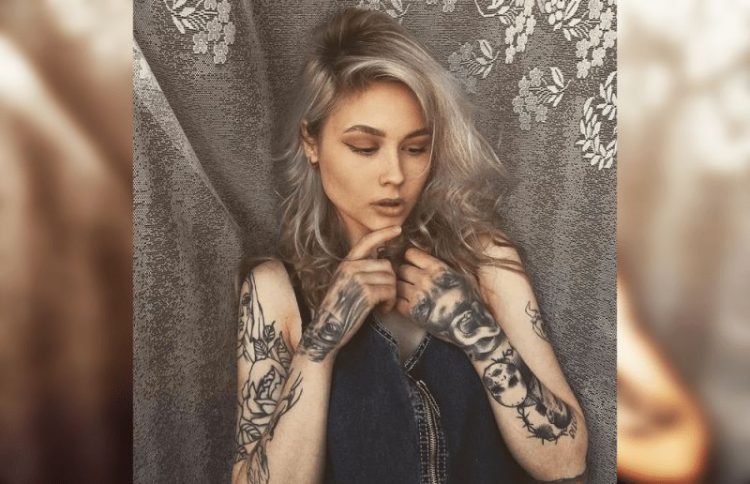 Пленительные девушки с татуировками, 30 фото