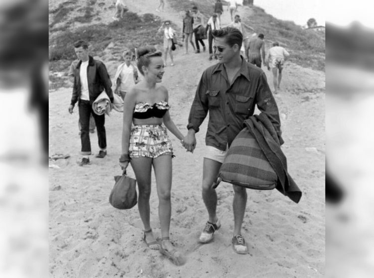 Retro Beach Reverie: Vibrant Snapshots from Days Gone By