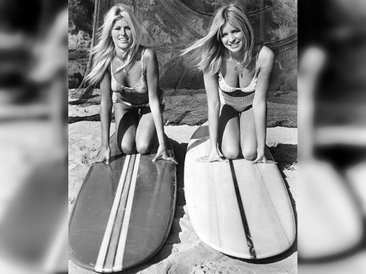 Retro Beach Reverie: Vibrant Snapshots from Days Gone By