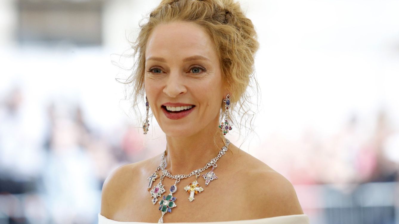 Glamourous and Sparkling: The Incredible Jewelry of the Stars