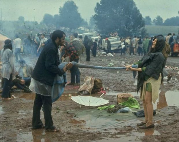 Rare Woodstock Photos That Show Just How Crazy Woodstock Really Was Page Of