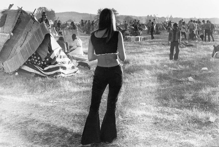 35 Rare Woodstock Photos That Show Just How Crazy Woodstock Really Was