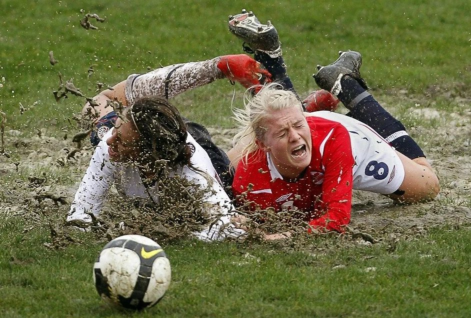 Sporting Adventures and Mishaps: 30 Photos for a Good Laugh