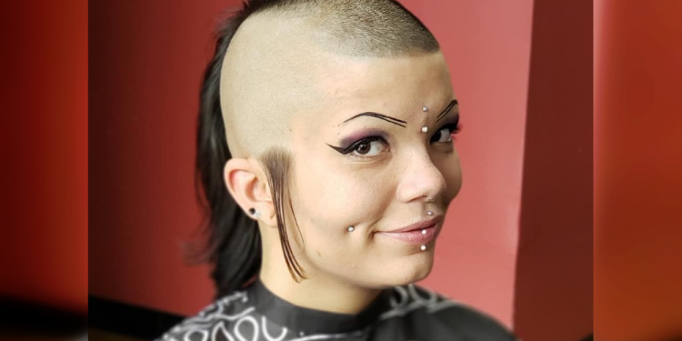 Hilarious Hairdos: When Salon Sessions Turn Silly